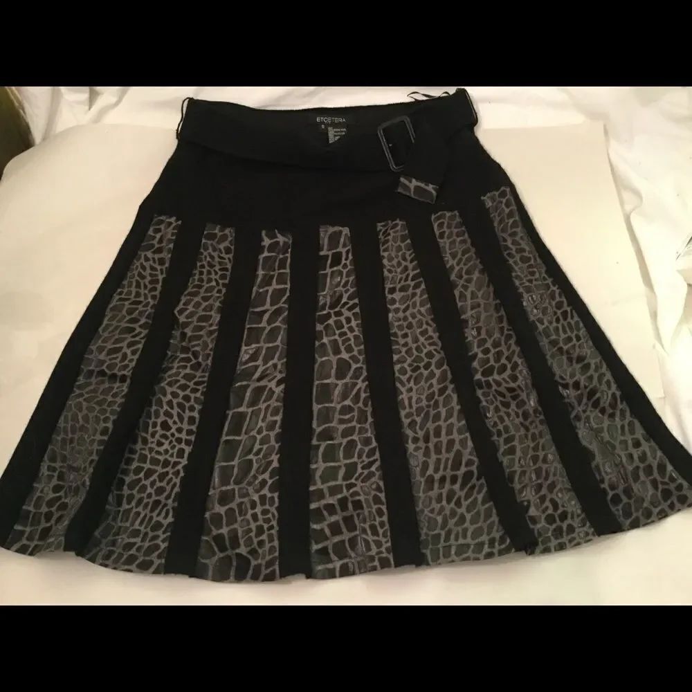 Etcetera 100% Merino Wool SZ S Skirt Black